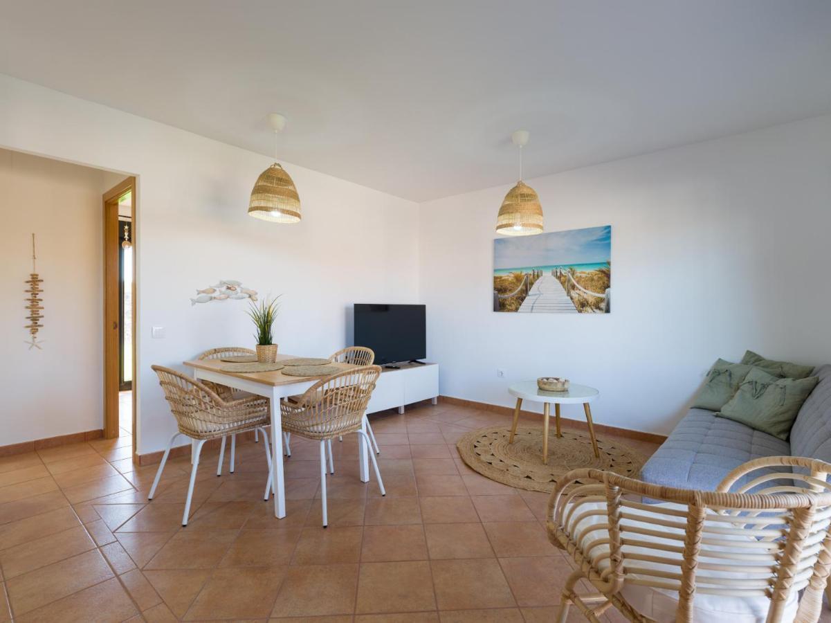 לה אוליבה Private Terrace Majanicho Home -Garden & Pool מראה חיצוני תמונה