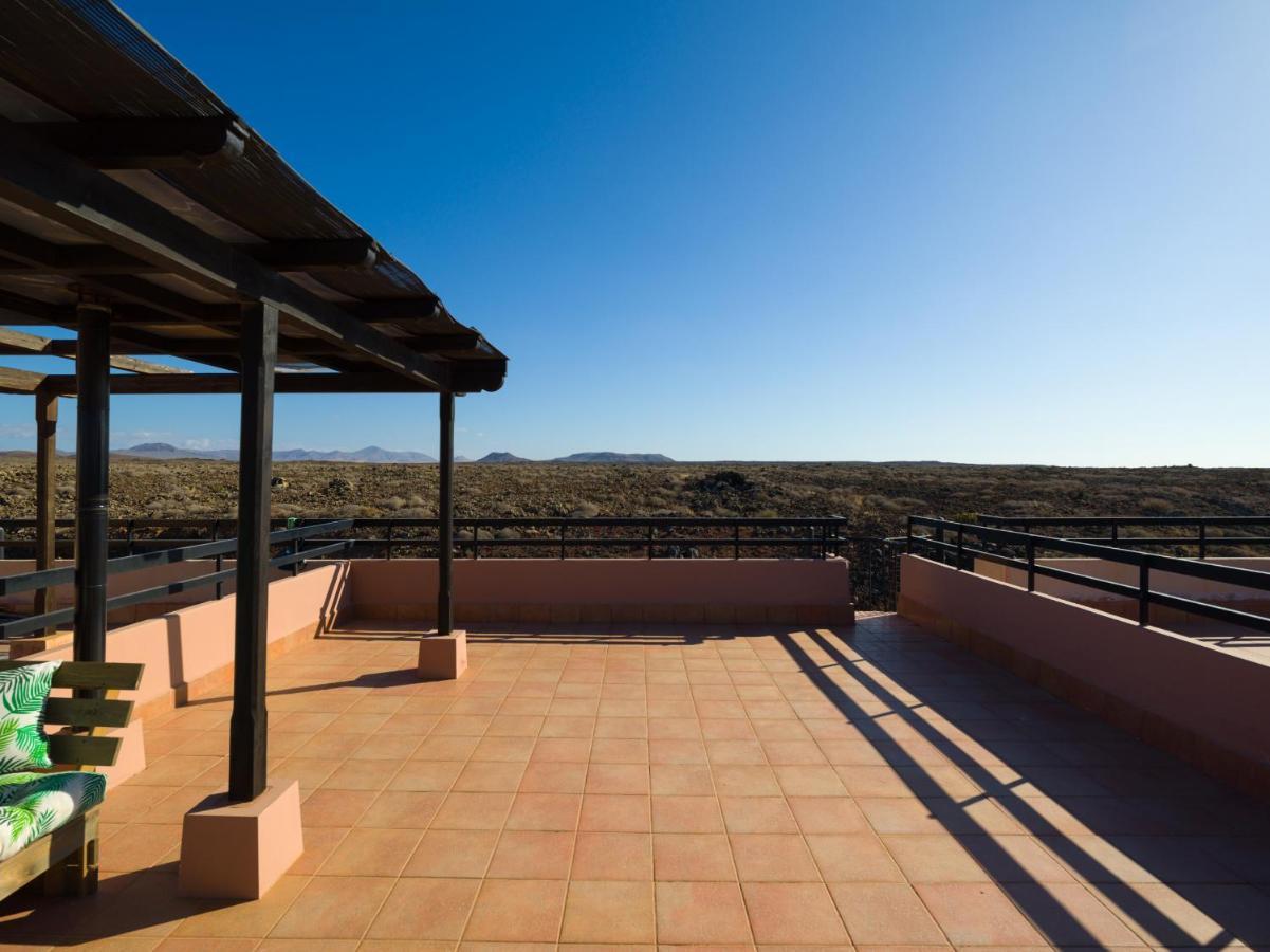 לה אוליבה Private Terrace Majanicho Home -Garden & Pool מראה חיצוני תמונה
