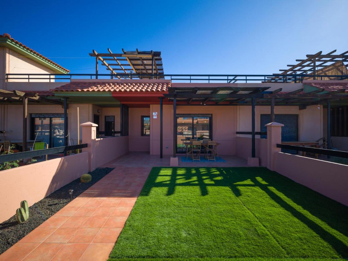 לה אוליבה Private Terrace Majanicho Home -Garden & Pool מראה חיצוני תמונה