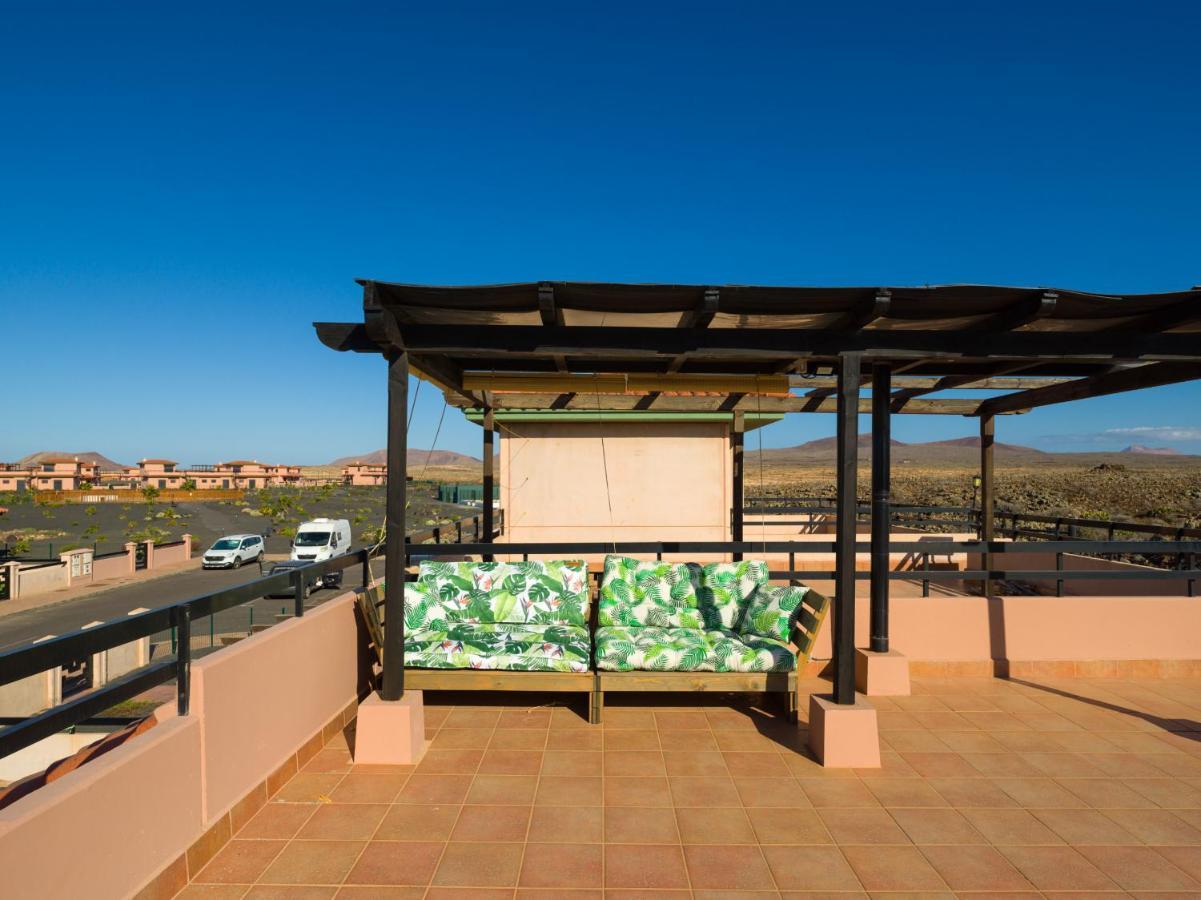 לה אוליבה Private Terrace Majanicho Home -Garden & Pool מראה חיצוני תמונה
